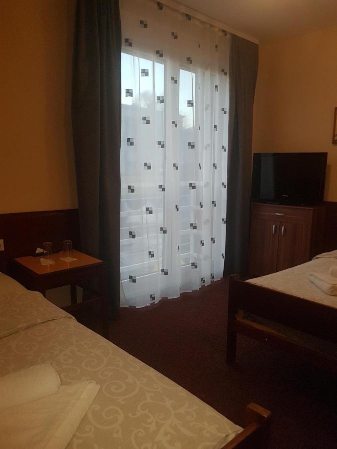 Hotel Sax Balkan Dimitrovgrad Zewnętrze zdjęcie