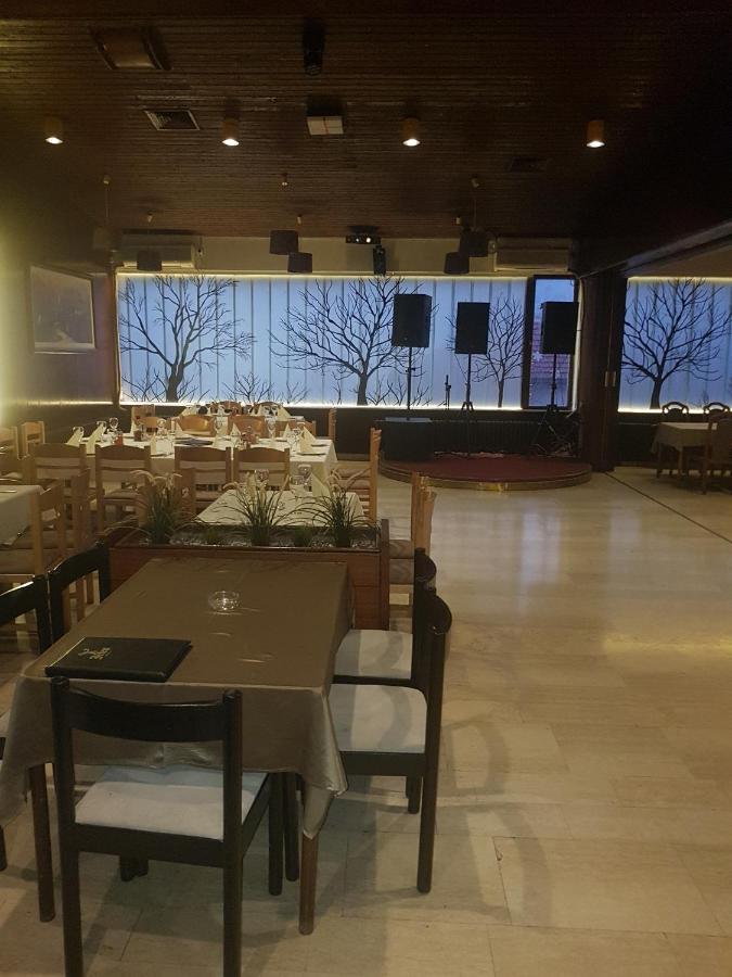 Hotel Sax Balkan Dimitrovgrad Zewnętrze zdjęcie