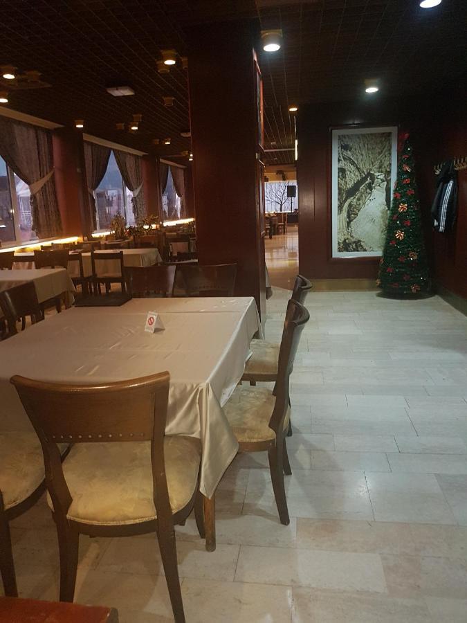 Hotel Sax Balkan Dimitrovgrad Zewnętrze zdjęcie